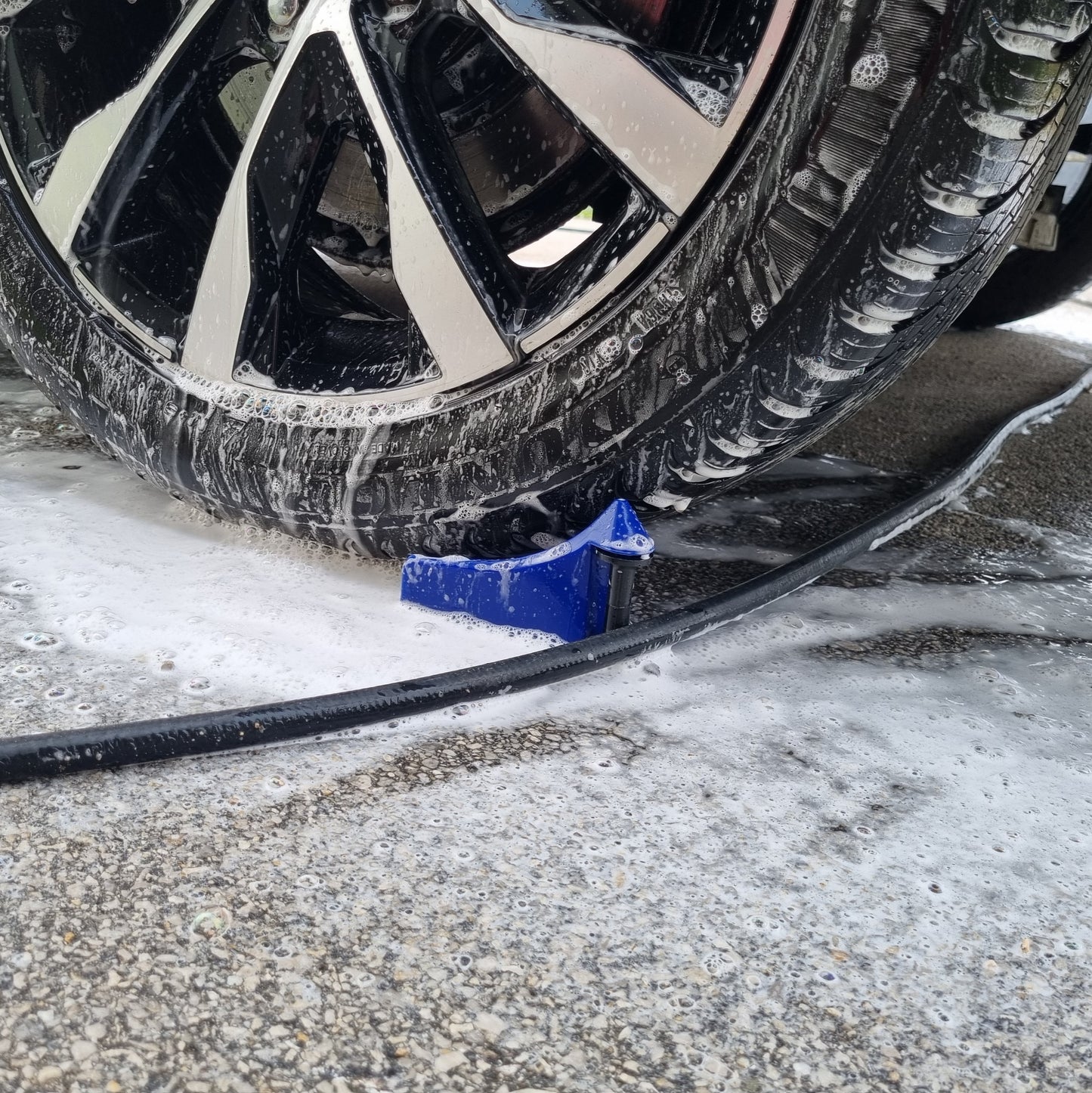 WashMate Hose Guide